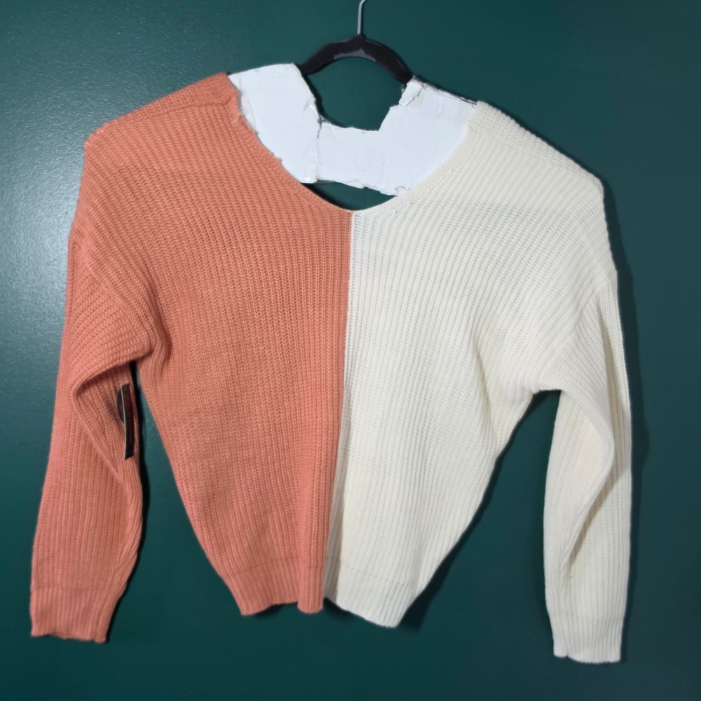 No Boundaries Twisted Front Colorblock Sweater‎ Peach Cream 3XL 21 2-Way Wear